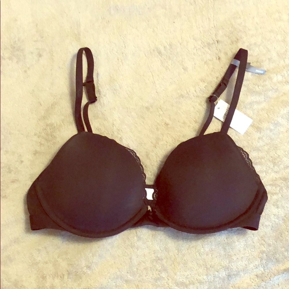 Arie Plunge Push Up Bra